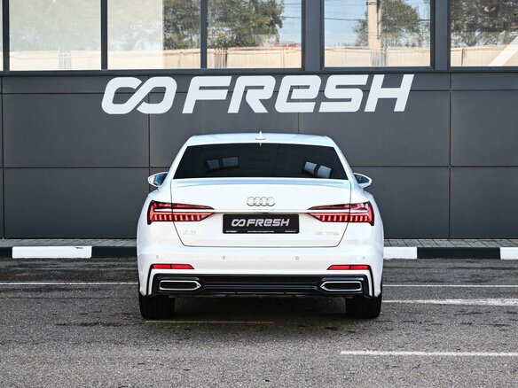 2020 Audi A6 45 TFSI V (C8), белый - вид 3