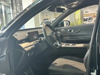 2026 Tenet T8, зелёный, 3099000 рублей, вид 5