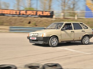 1988 Lada (ВАЗ) 2109, бежевый, 220000 рублей, вид 2