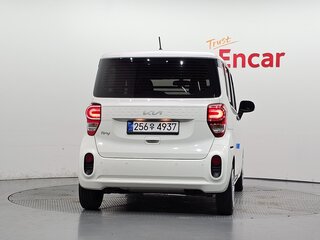 2022 Kia Ray I Рестайлинг, белый, 980000 рублей, вид 4