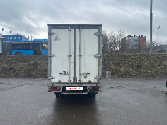 2011 Hyundai Porter II, белый, 710000 рублей - вид 3