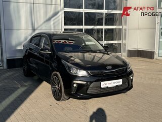 2017 Kia Rio III Рестайлинг, чёрный, 1080000 рублей, вид 1