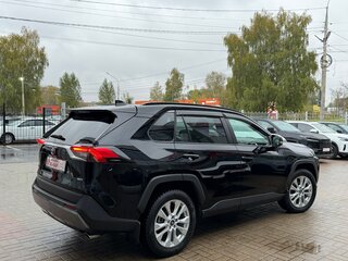 2020 Toyota RAV4 V (XA50), чёрный, 3499000 рублей, вид 4