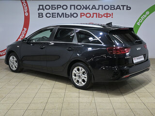 2021 Kia Ceed III Рестайлинг, чёрный, 1920000 рублей, вид 5