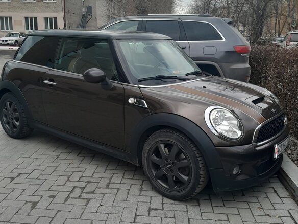 2010 Mini Hatch Cooper S II (R56) Рестайлинг, коричневый, 1190000 рублей