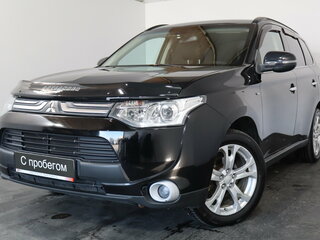 2013 Mitsubishi Outlander III, чёрный, 1369000 рублей, вид 3