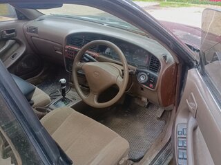 1993 Toyota Vista III (V30), зелёный, 190000 рублей, вид 3