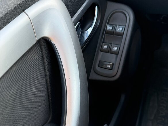 2021 Nissan Terrano III (D10), чёрный, 1350000 рублей - вид 13