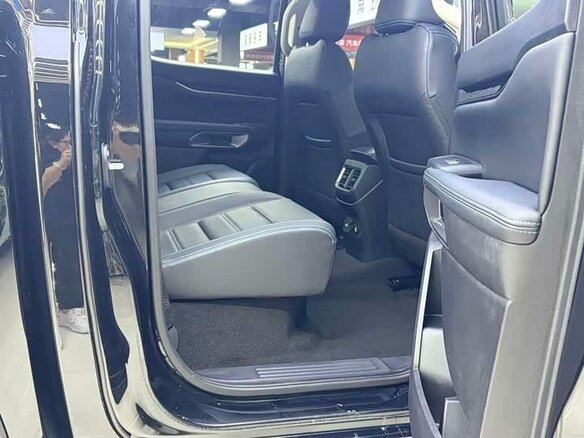 2023 Ford Ranger T6.2, чёрный - вид 18