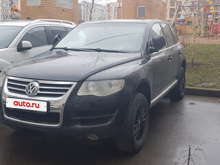 2009 Volkswagen Touareg I Рестайлинг, чёрный, 900000 рублей, вид 5