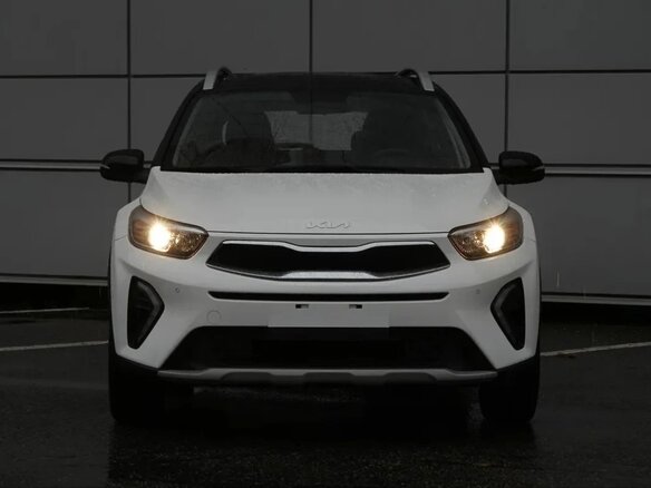 2023 Kia KX1, белый, 1350000 рублей - вид 1