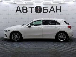 2019 Mercedes-Benz A-Класс 200 IV (W177), белый, 2349000 рублей, вид 4