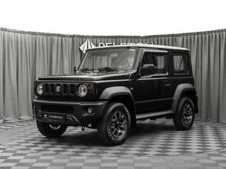 2021 Suzuki Jimny IV, чёрный, 3580000 рублей, вид 1