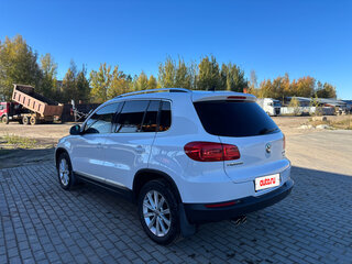 2012 Volkswagen Tiguan I Рестайлинг, белый, 1600000 рублей, вид 2