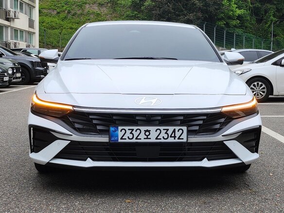 2025 Hyundai Avante VII Рестайлинг, серый, 2780000 рублей - вид 1