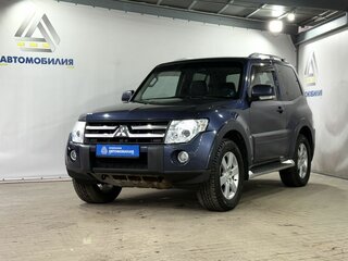 Mitsubishi Pajero IV