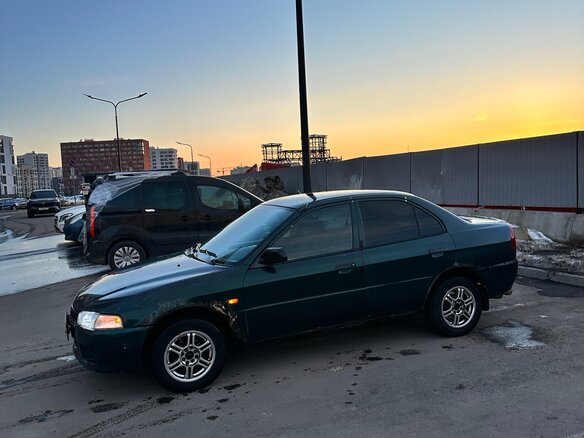 1997 Mitsubishi Lancer VII, зелёный - вид 7