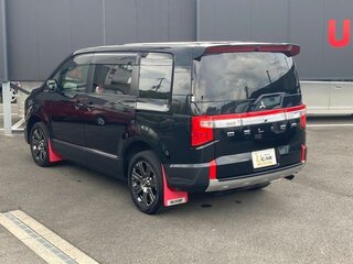 2022 Mitsubishi Delica D:5 I Рестайлинг, чёрный, 3180000 рублей, вид 4