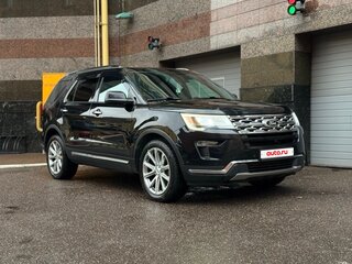 2019 Ford Explorer V Рестайлинг 2, чёрный, 3100000 рублей, вид 3