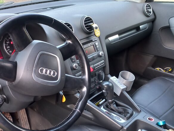 2007 Audi A3 II (8P) Рестайлинг 1, чёрный, 630000 рублей - вид 6