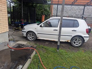 2001 Volkswagen Polo III Рестайлинг, белый, 160000 рублей, вид 5