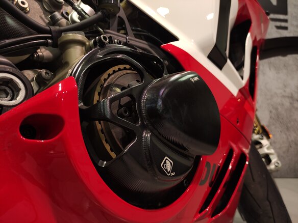 2024 Ducati Panigale V4, красный, 5000000 рублей - вид 9
