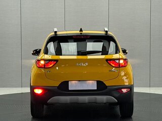 2022 Kia KX1, жёлтый, 1080000 рублей, вид 5