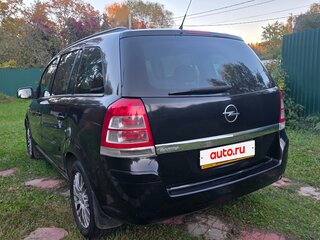 2011 Opel Zafira B Рестайлинг, чёрный, 748000 рублей, вид 4