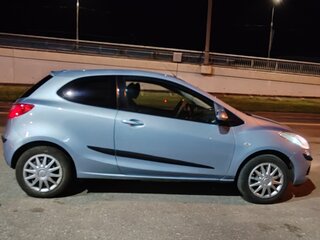 2009 Mazda 2 II (DE), синий, 565000 рублей, вид 4