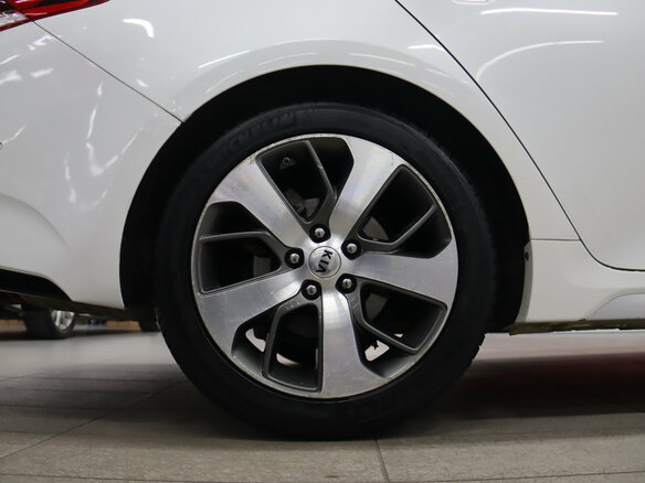 2020 Kia Optima IV Рестайлинг, белый, 1695950 рублей - вид 12