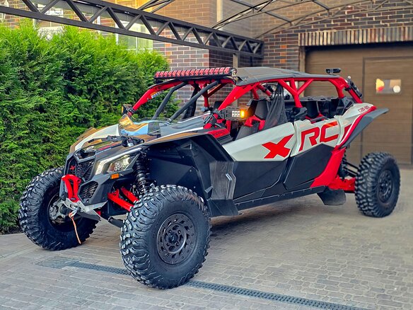 2024 BRP Can-Am Maverick Max X RS Turbo RR, белый, 3550000 рублей - вид 1