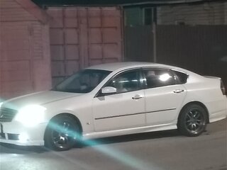 2005 Nissan Fuga I, белый, 899000 рублей, вид 5