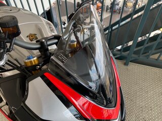 2018 Aprilia Tuono V4, чёрный, 1346000 рублей, вид 5