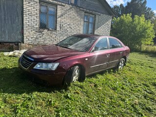 2009 Hyundai Sonata V (NF) Рестайлинг, пурпурный, 260000 рублей, вид 1