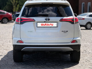 2016 Toyota RAV4 IV (XA40) Рестайлинг, белый, 1800000 рублей, вид 5