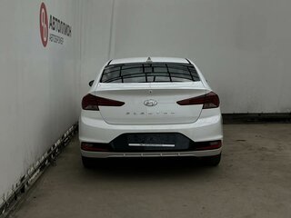 2018 Hyundai Elantra VI (AD) Рестайлинг, белый, 1314900 рублей, вид 4