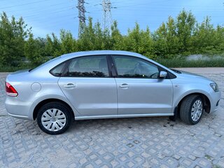 2011 Volkswagen Polo V, серебристый, 575000 рублей, вид 4