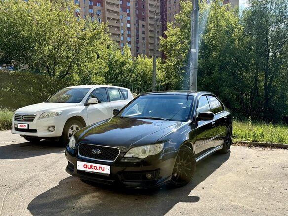 2004 Subaru Legacy IV, чёрный, 750000 рублей - вид 2