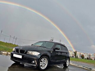 2005 BMW 1 серии 116i I (E81/E82/E87/E88), чёрный, 600000 рублей, вид 2