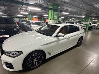 2022 BMW 5 серии 520i VII (G30/G31/G38) Рестайлинг, белый, 4950000 рублей, вид 1