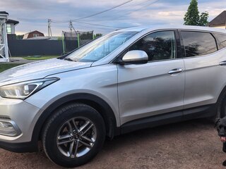 2018 Hyundai Santa Fe III Рестайлинг, серебристый, 2350000 рублей, вид 2