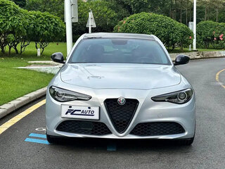 2021 Alfa Romeo Giulia II (952) Рестайлинг, серебристый, 4437069 рублей, вид 2