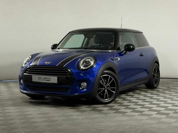 2019 Mini Hatch Cooper III (F55/F56) Рестайлинг, синий, 1749000 рублей