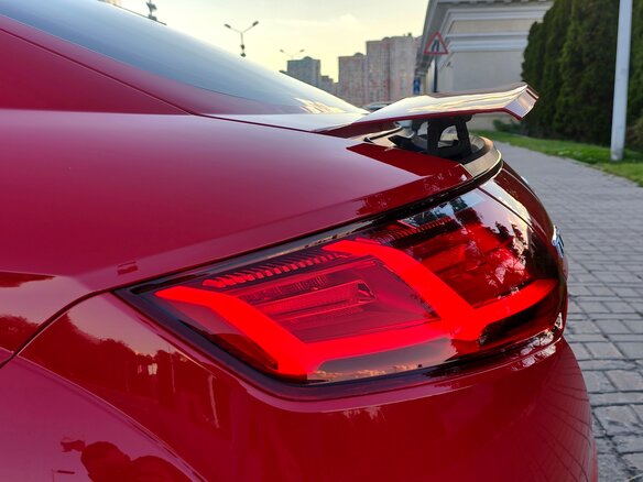 2017 Audi TT III (8S), красный, 3000000 рублей - вид 17