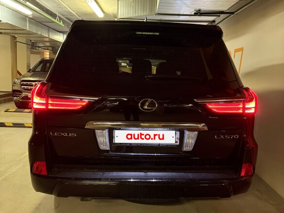 2016 Lexus LX 570 III Рестайлинг 2, чёрный, 6950000 рублей - вид 5