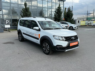 2025 Lada (ВАЗ) Largus Cross I Рестайлинг, белый, 1690000 рублей, вид 3