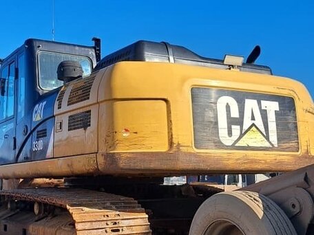 2017 Caterpillar 330D2 L, жёлтый, 9959000 рублей, вид 4