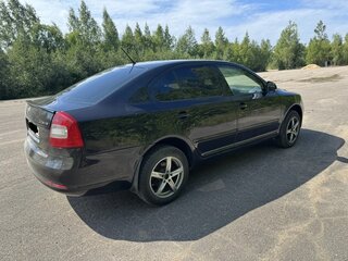 2012 Skoda Octavia II (A5) Рестайлинг, чёрный, 650000 рублей, вид 4