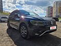 2019 Volkswagen Tiguan II, чёрный, 2300000 рублей - вид 1