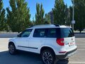 2017 Skoda Yeti I Рестайлинг, белый, 1560000 рублей - вид 2